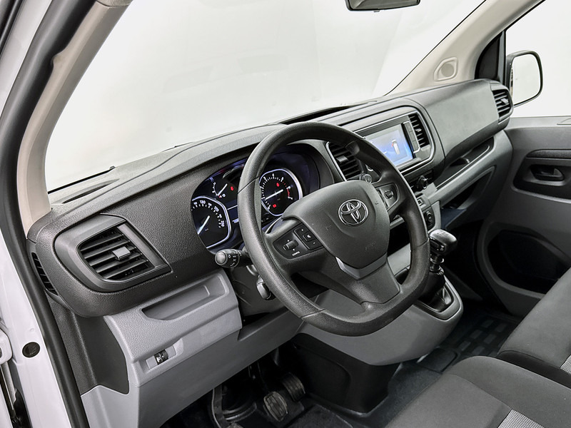 Toyota ProAce Compact 1.5 D-4D Live Navigator Navigatie Cruise control Betimmering - Mažas furgonas: foto 5 Toyota ProAce Compact 1.5 D-4D Live Navigator Navigatie Cruise control Betimmering - Mažas furgonas: foto 5