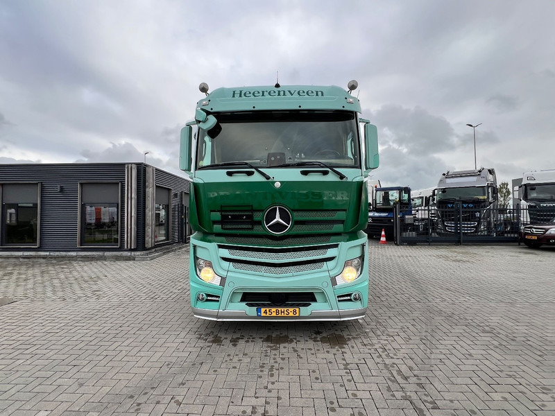 Mercedes-Benz Actros 2745 6x2 bakwagen Schuifzeilen - Tentinis sunkvežimis: foto 4 Mercedes-Benz Actros 2745 6x2 bakwagen Schuifzeilen - Tentinis sunkvežimis: foto 4