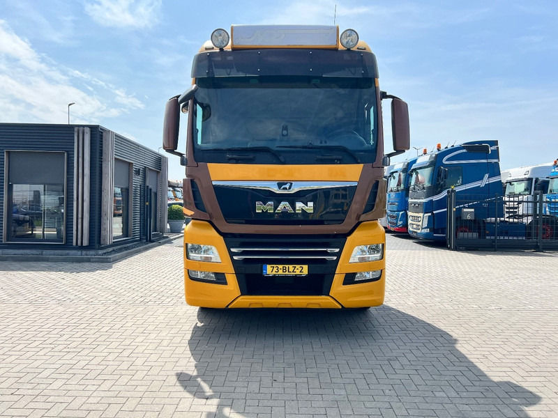 MAN TGX 26.500 6x2 Trekker XXL / 6x2 / Steering axle - Vilkikas: foto 2 MAN TGX 26.500 6x2 Trekker XXL / 6x2 / Steering axle - Vilkikas: foto 2