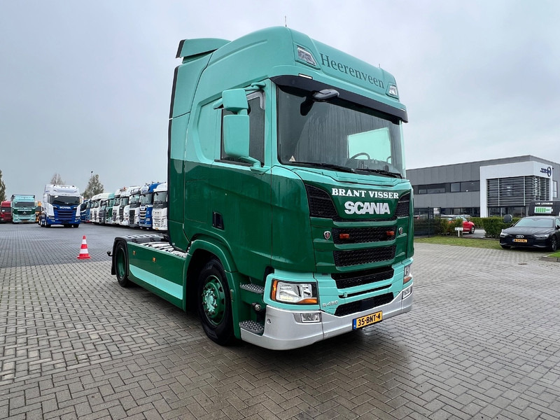 Scania R450 NGS 4x2 Trekker 2x Tank / Full Spoiler / Smarttachograaf - Vilkikas: foto 3 Scania R450 NGS 4x2 Trekker 2x Tank / Full Spoiler / Smarttachograaf - Vilkikas: foto 3