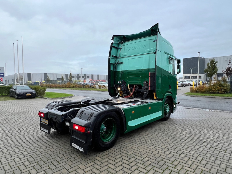 Scania R450 NGS 4x2 Trekker 2x Tank / Full Spoiler / Smarttachograaf - Vilkikas: foto 5 Scania R450 NGS 4x2 Trekker 2x Tank / Full Spoiler / Smarttachograaf - Vilkikas: foto 5