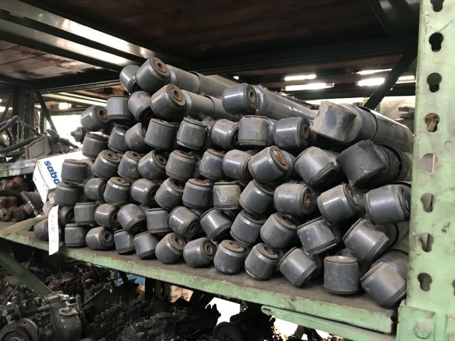 Amortizoare camion din dezmembrari - Amortizatoriai - Sunkvežimis: foto 1 Amortizoare camion din dezmembrari - Amortizatoriai - Sunkvežimis: foto 1