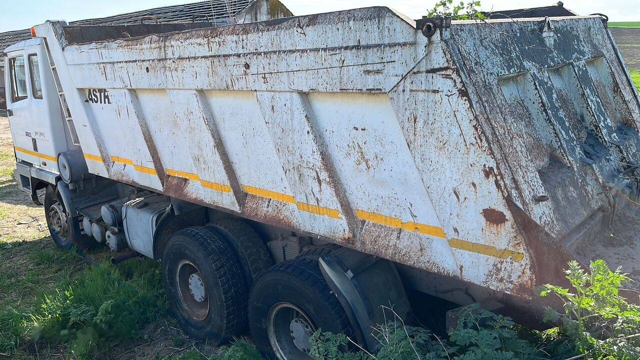 Astra BM 305 FT F1100 6X4 TRAKKER INDUSTRIAL - Savivartis sunkvežimis: foto 4 Astra BM 305 FT F1100 6X4 TRAKKER INDUSTRIAL - Savivartis sunkvežimis: foto 4