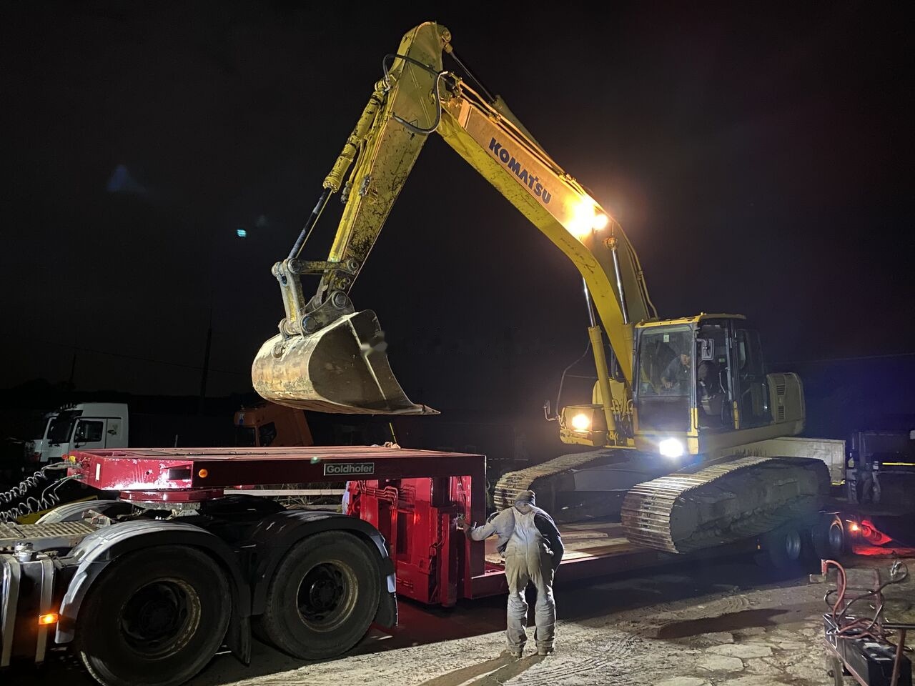 Din dezmembrari pentru KOMATSU PC210 -6 -8 -10 , second hand Komatsu - Atsarginės dalys - Ekskavatorius: foto 3 Din dezmembrari pentru KOMATSU PC210 -6 -8 -10 , second hand Komatsu - Atsarginės dalys - Ekskavatorius: foto 3