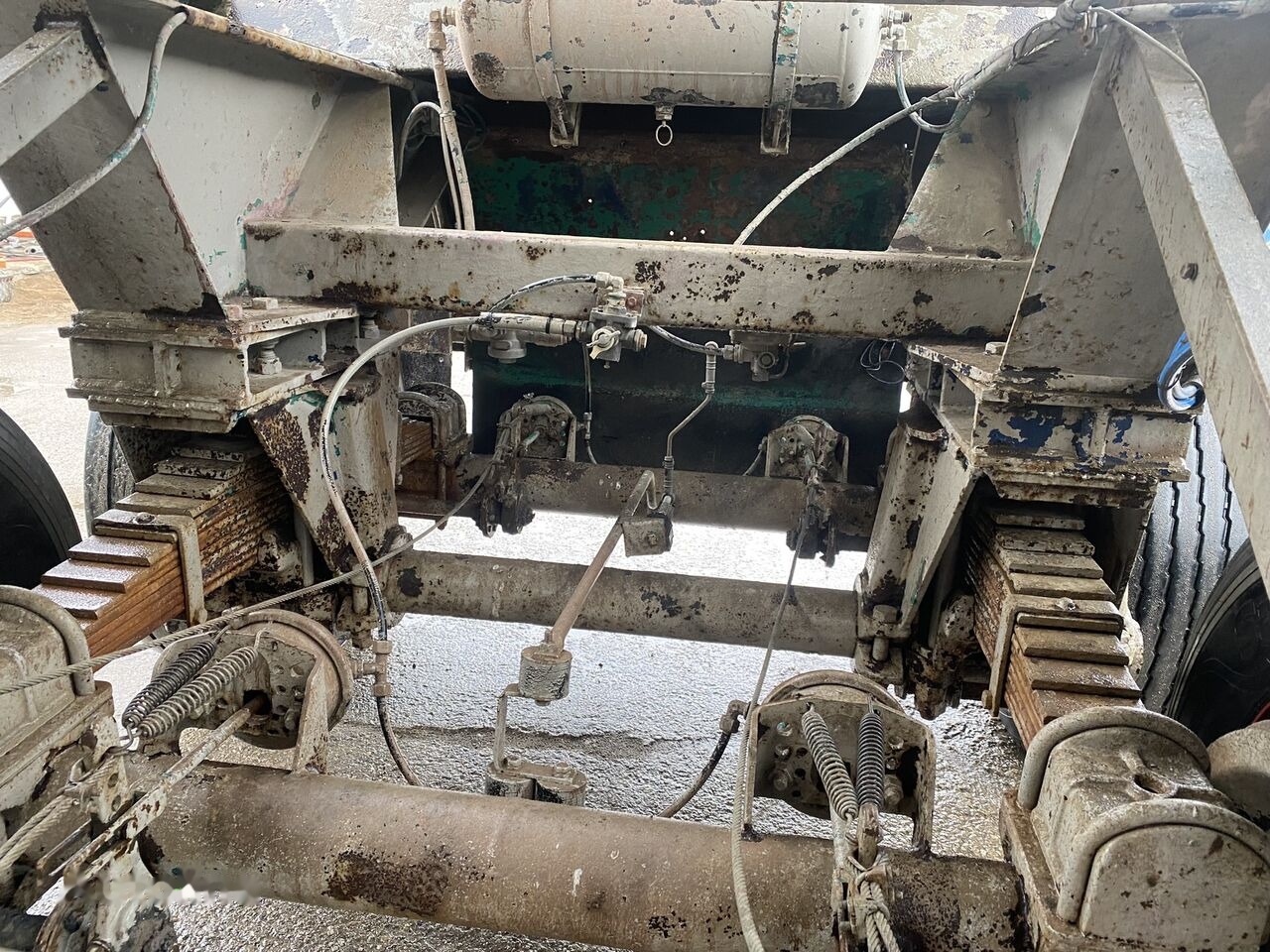 CIFA - Betonvežio puspriekabė: foto 3 CIFA - Betonvežio puspriekabė: foto 3