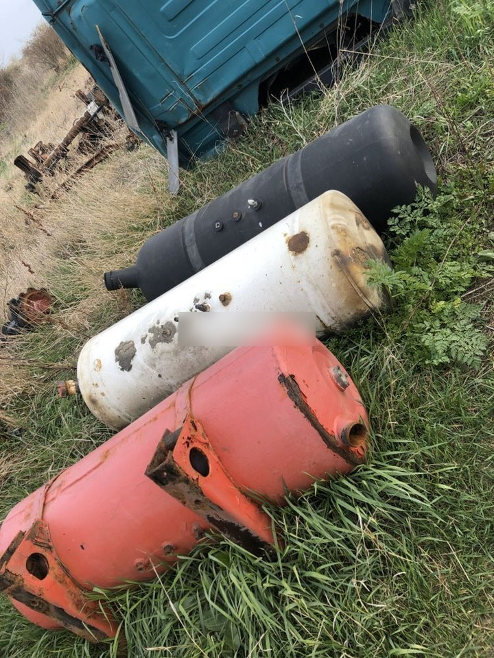 Duba Frigorifica din dezmembrari for Thermo King Carrier refrigeration unit - Stabdžių dalys - Lengvasis automobilis: foto 2 Duba Frigorifica din dezmembrari for Thermo King Carrier refrigeration unit - Stabdžių dalys - Lengvasis automobilis: foto 2