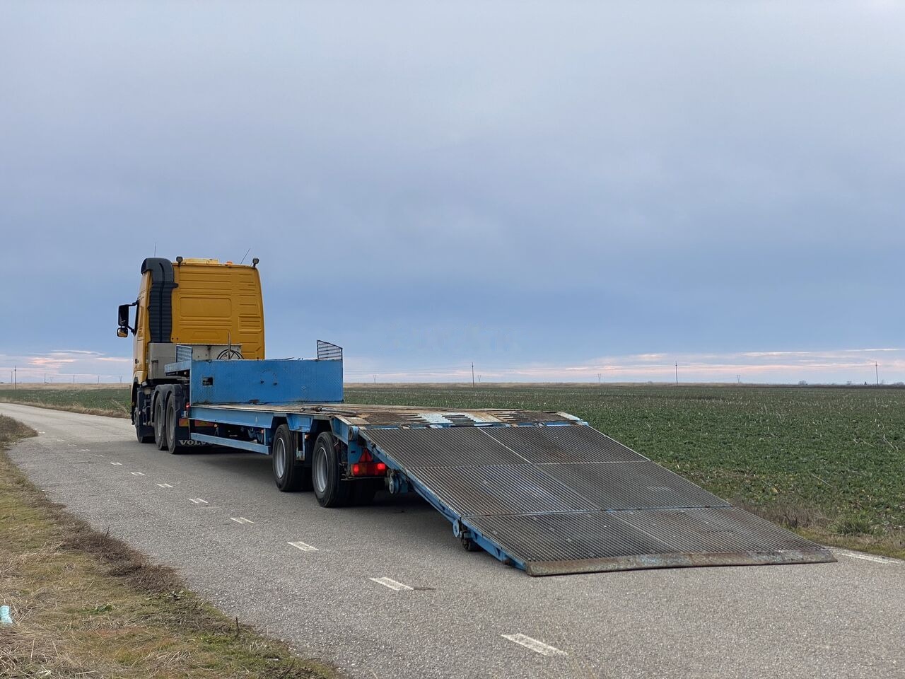 Žemo profilio platforma puspriekabė Goldhofer GOLDHOFFER STZ - L2 - 23/80 Trailer Agabaritic 2 VIRATOARE : 2 S: foto 21