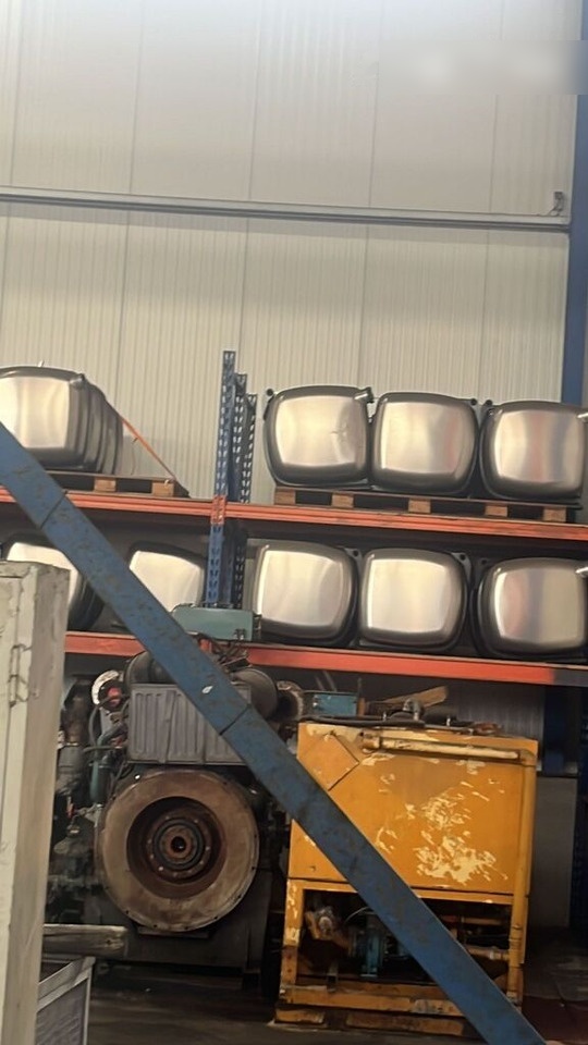 Mercedes-Benz MP4 - Degalų bakas - Sunkvežimis: foto 2 Mercedes-Benz MP4 - Degalų bakas - Sunkvežimis: foto 2