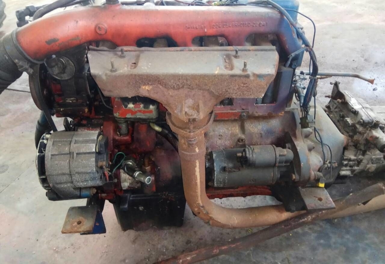 Deutz F4L913 - Variklis - Sunkvežimis: foto 1 Deutz F4L913 - Variklis - Sunkvežimis: foto 1