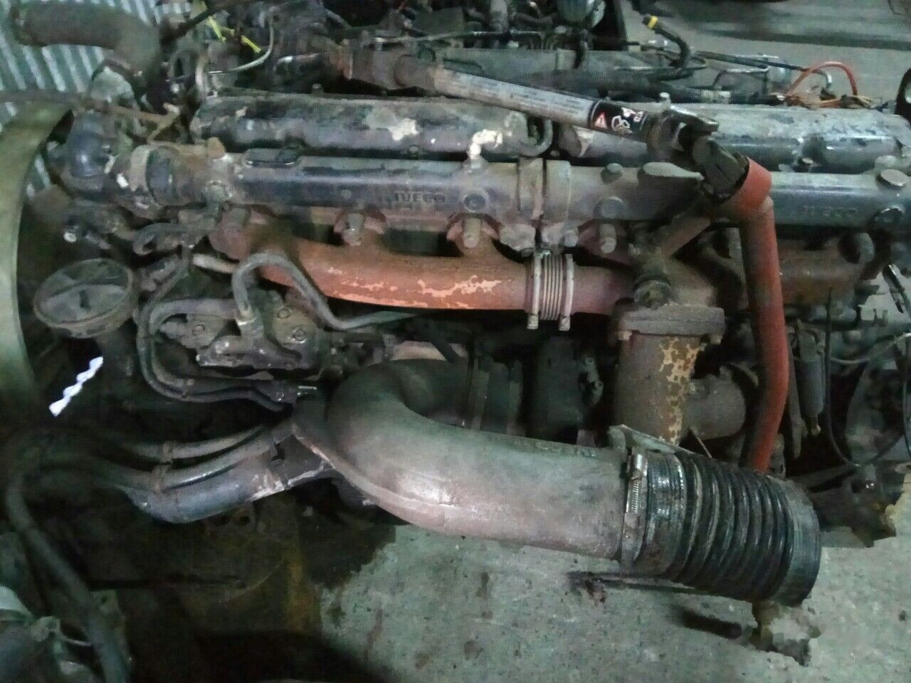 IVECO 8210.42L IVECO Magirus truck - Variklis - Sunkvežimis: foto 1 IVECO 8210.42L IVECO Magirus truck - Variklis - Sunkvežimis: foto 1