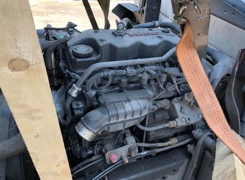 IVECO F4AFE411 IVECO EUROCARGO F4AFE411 truck - Variklis - Sunkvežimis: foto 2 IVECO F4AFE411 IVECO EUROCARGO F4AFE411 truck - Variklis - Sunkvežimis: foto 2