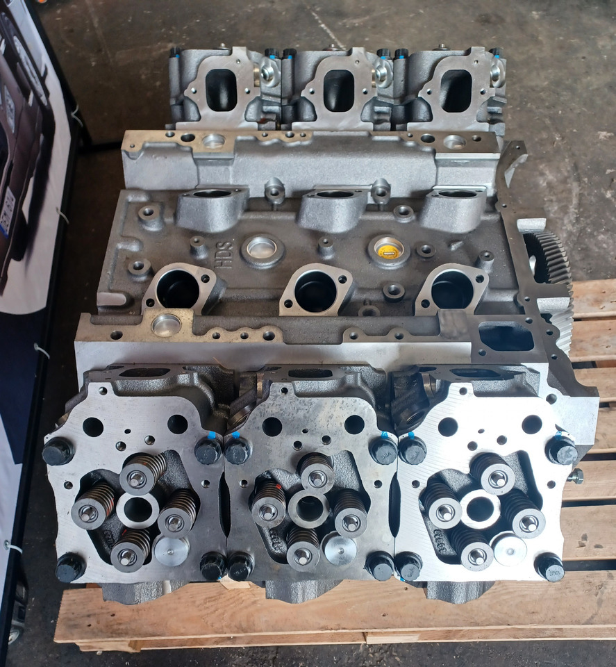 Mercedes-Benz Bloque de cilindros OM501LA Mercedes-Benz, EURO 5 - Cilindrų blokas - Sunkvežimis: foto 3 Mercedes-Benz Bloque de cilindros OM501LA Mercedes-Benz, EURO 5 - Cilindrų blokas - Sunkvežimis: foto 3