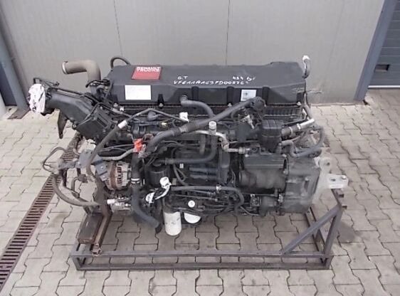 Renault T430, T460, T480 Renault T-RANGE, GAMA T truck - Variklis - Sunkvežimis: foto 5 Renault T430, T460, T480 Renault T-RANGE, GAMA T truck - Variklis - Sunkvežimis: foto 5
