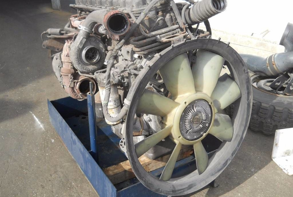 Scania DT1202 Scania 124 HPI 470 E3 - Variklis - Sunkvežimis: foto 4 Scania DT1202 Scania 124 HPI 470 E3 - Variklis - Sunkvežimis: foto 4