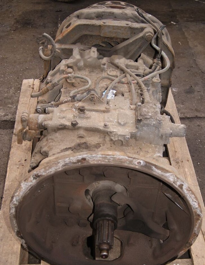 ZF 8S180 Neoplan - Pavarų dėžė - Autobusas: foto 4 ZF 8S180 Neoplan - Pavarų dėžė - Autobusas: foto 4