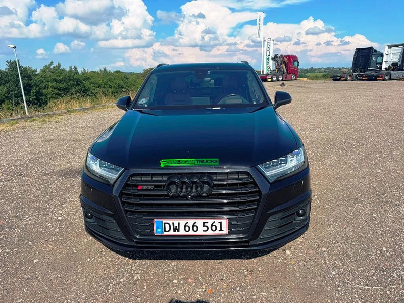 Audi SQ7 Black Edition. panoramo sun roof. . oil heater. head up display. 21" alu weels. night vision. B&O sound system. - Visureigis: foto 4 Audi SQ7 Black Edition. panoramo sun roof. . oil heater. head up display. 21" alu weels. night vision. B&O sound system. - Visureigis: foto 4