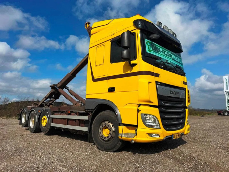 DAF XF 530 Hoglift with knæk arm. - Hook-lift sunkvežimis: foto 2 DAF XF 530 Hoglift with knæk arm. - Hook-lift sunkvežimis: foto 2