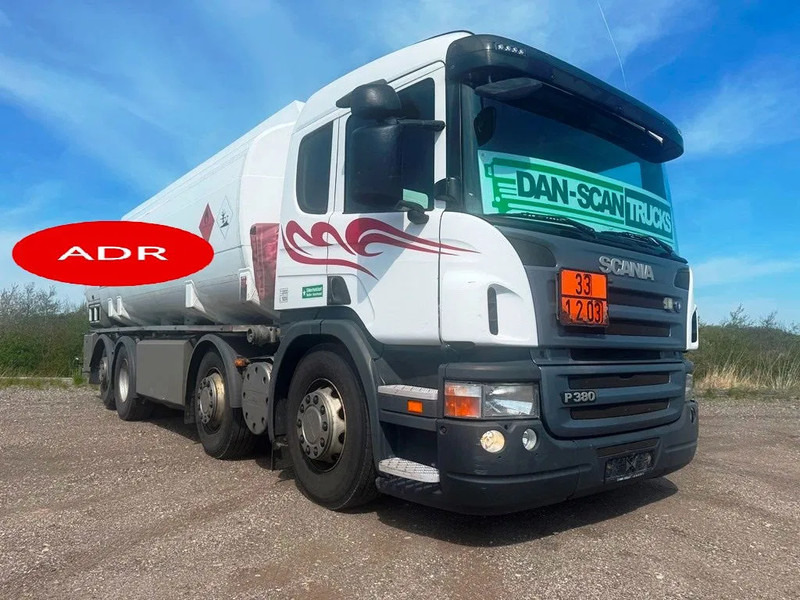 Scania P380 P380 8x2*6 .ADR/FL . 24200 L Tank - Air / Air suspension. - Autocisterna: foto 2 Scania P380 P380 8x2*6 .ADR/FL . 24200 L Tank - Air / Air suspension. - Autocisterna: foto 2