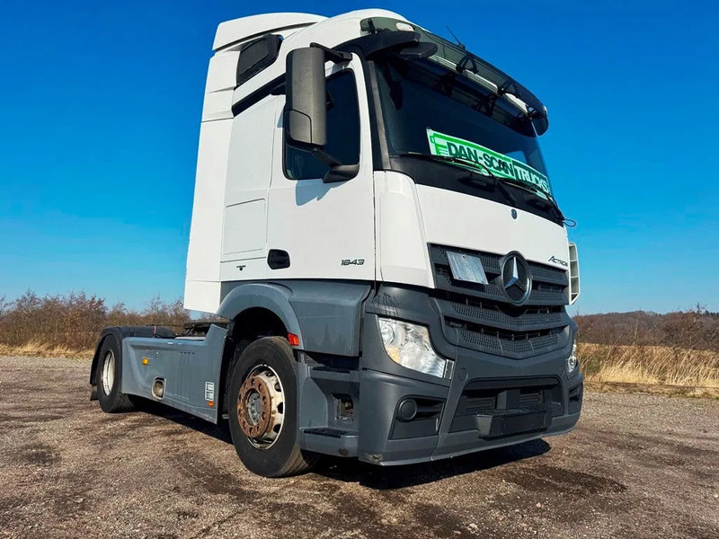 Mercedes-Benz Actros 1843 Euro 6. - Vilkikas: foto 2 Mercedes-Benz Actros 1843 Euro 6. - Vilkikas: foto 2