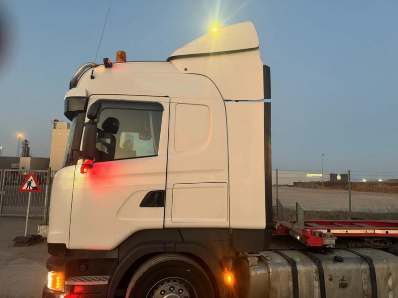 Scania R490 95cm Mega. full Air suspension - Vilkikas: foto 4 Scania R490 95cm Mega. full Air suspension - Vilkikas: foto 4