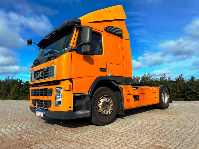 Volvo FM 340 tractor unit. - Vilkikas: foto 1 Volvo FM 340 tractor unit. - Vilkikas: foto 1