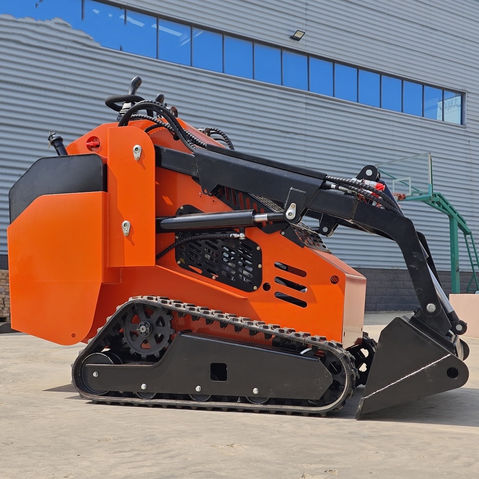 LEZUM Free Shipping Mini Skid Steer Loader Compact Track Electric/Diesel Chinese Mini Skid Steer Loader For Sale With Mini Skid Steer Attachments 4 In 1 Bucket - Mini krautuvas: foto 4 LEZUM Free Shipping Mini Skid Steer Loader Compact Track Electric/Diesel Chinese Mini Skid Steer Loader For Sale With Mini Skid Steer Attachments 4 In 1 Bucket - Mini krautuvas: foto 4