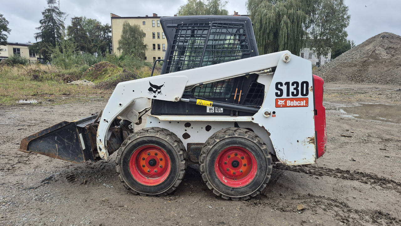 BOBCAT S130 - Mini krautuvas: foto 2 BOBCAT S130 - Mini krautuvas: foto 2