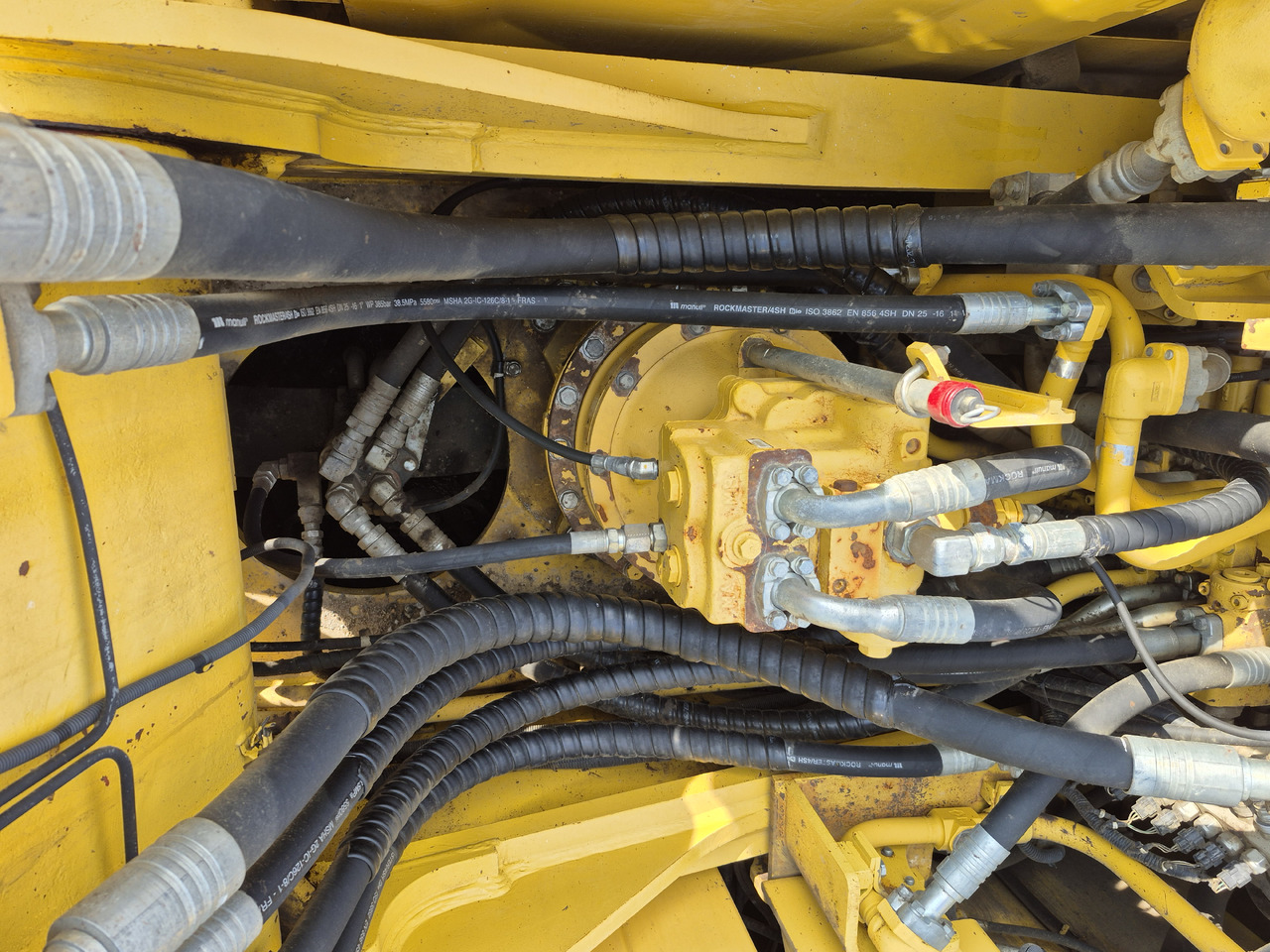 Vikšrinis ekskavatorius KOMATSU PC360LC 10: foto 12