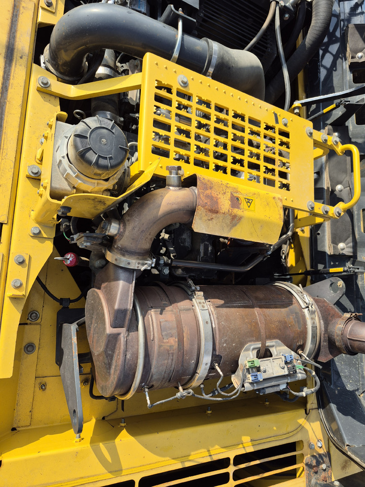 Vikšrinis ekskavatorius KOMATSU PC360LC 10: foto 15