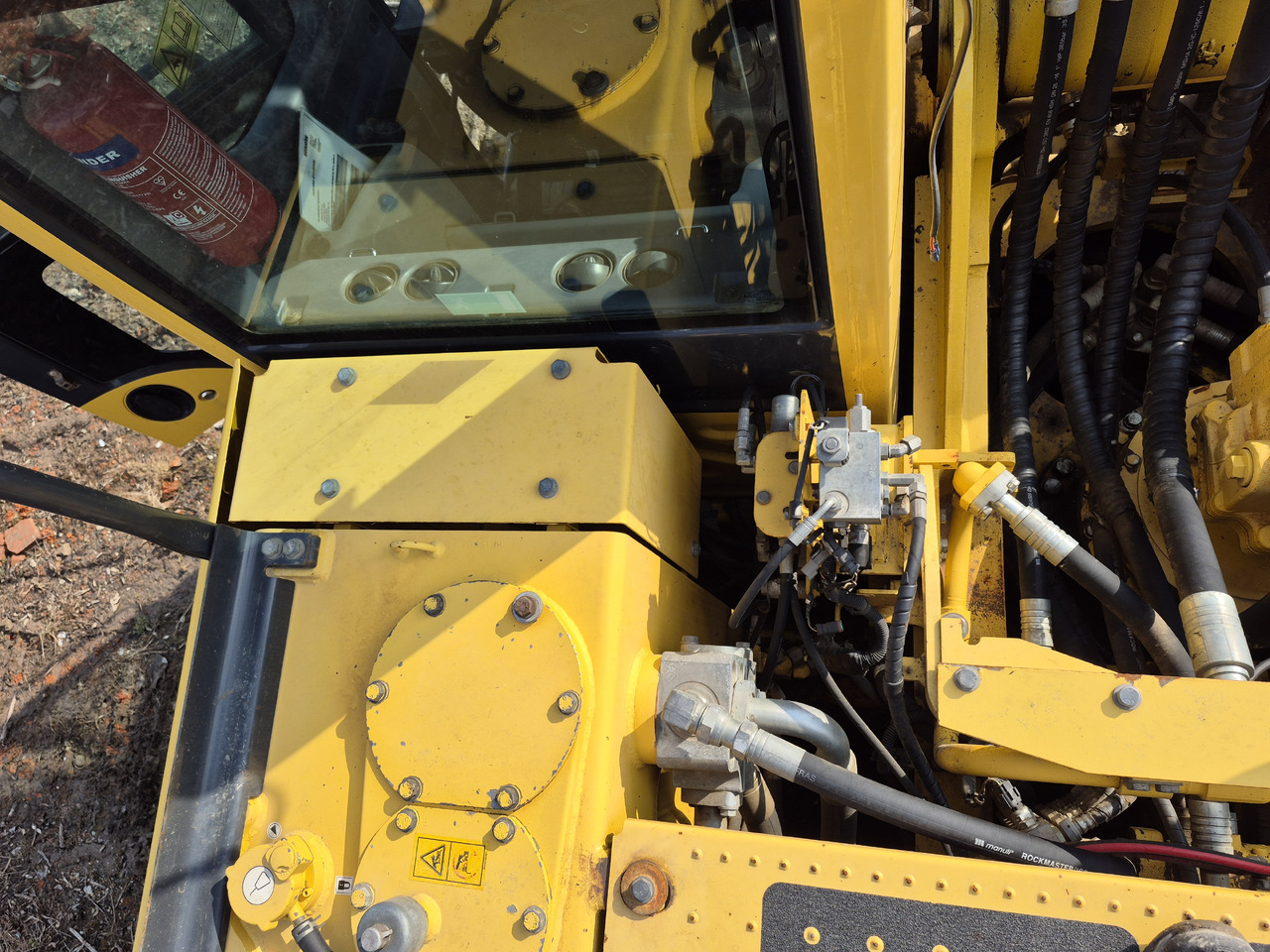 Vikšrinis ekskavatorius KOMATSU PC360LC 10: foto 18