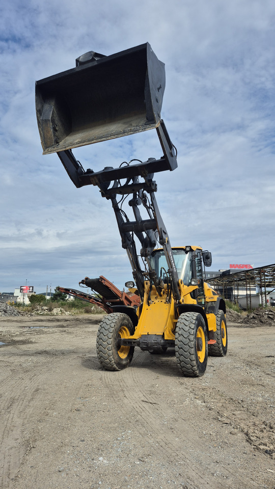 Ratinis krautuvas VOLVO L45H: foto 18 Ratinis krautuvas VOLVO L45H: foto 18