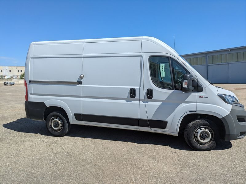 Furgone FIAT Ducato - 2021 furgone alto corto (L3H3) - Krovininis mikroautobusas: foto 2 Furgone FIAT Ducato - 2021 furgone alto corto (L3H3) - Krovininis mikroautobusas: foto 2