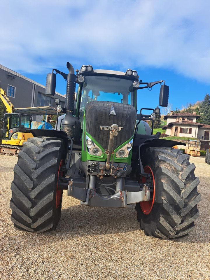 FENDT 828 - Traktorius: foto 3 FENDT 828 - Traktorius: foto 3
