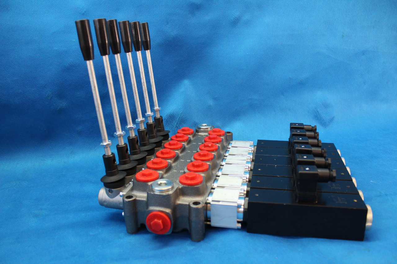 6 Sections Directional Control Valve Galtech Q95 120 l/min 31 GPM Electric solen for HDS-edged and cranes. - Orlaivių pagalbinė antžeminė įranga: foto 3 6 Sections Directional Control Valve Galtech Q95 120 l/min 31 GPM Electric solen for HDS-edged and cranes. - Orlaivių pagalbinė antžeminė įranga: foto 3