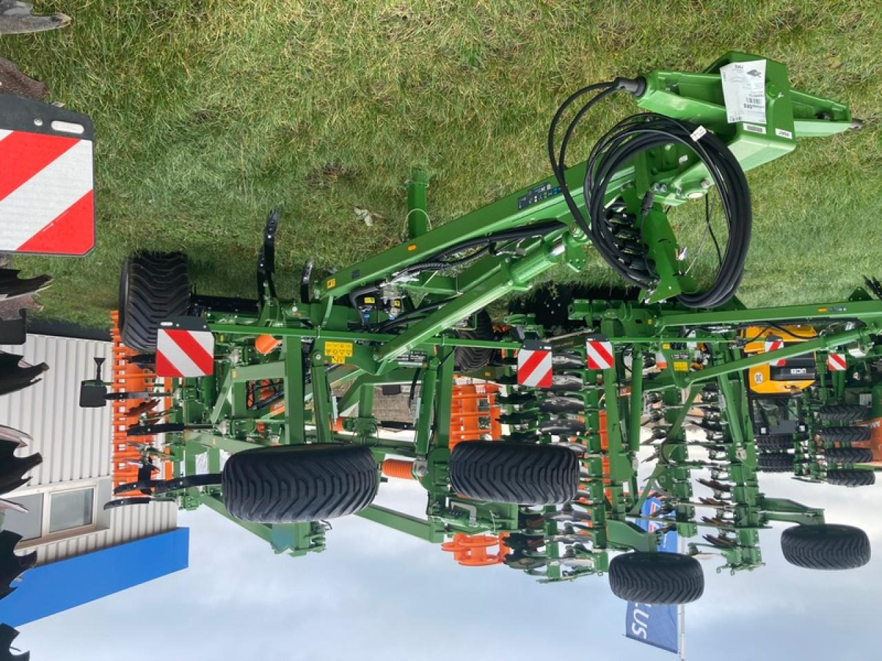 Amazone GRUBBER CENIUS 5003 - Kultivatorius: foto 2 Amazone GRUBBER CENIUS 5003 - Kultivatorius: foto 2