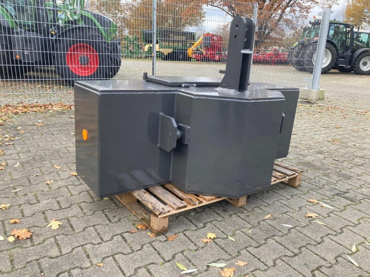 FRONTGEWICHT 2500 KG BUSCHMEIER - Atsvara: foto 3 FRONTGEWICHT 2500 KG BUSCHMEIER - Atsvara: foto 3