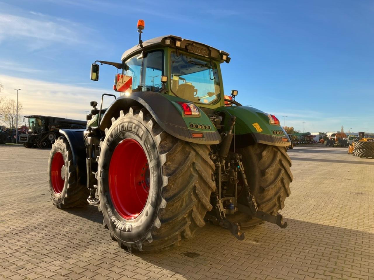 Fendt VARIO 1050 - Traktorius: foto 3 Fendt VARIO 1050 - Traktorius: foto 3