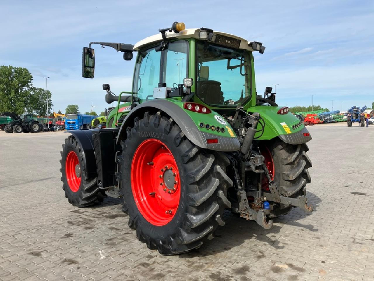 Fendt VARIO 724 PROFIPLUS RTK - Traktorius: foto 3 Fendt VARIO 724 PROFIPLUS RTK - Traktorius: foto 3