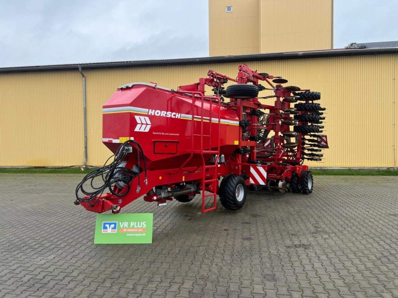 Horsch FOCUS 6 TD - Sėjamoji: foto 1 Horsch FOCUS 6 TD - Sėjamoji: foto 1