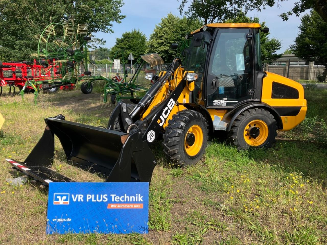JCB 406 AGRI - Ratinis krautuvas: foto 1 JCB 406 AGRI - Ratinis krautuvas: foto 1