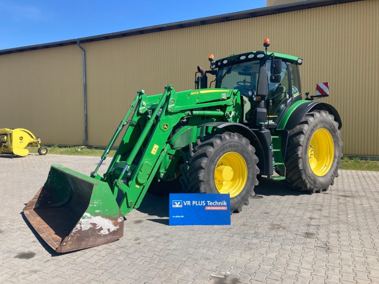 John Deere 6230 R AUTOPOWER SF1 - Traktorius: foto 1 John Deere 6230 R AUTOPOWER SF1 - Traktorius: foto 1