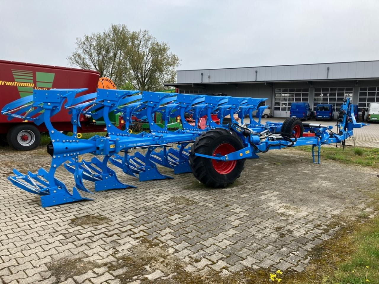 Lemken DIAMANT 16 V OFF+ONLAND - Plūgas: foto 5 Lemken DIAMANT 16 V OFF+ONLAND - Plūgas: foto 5
