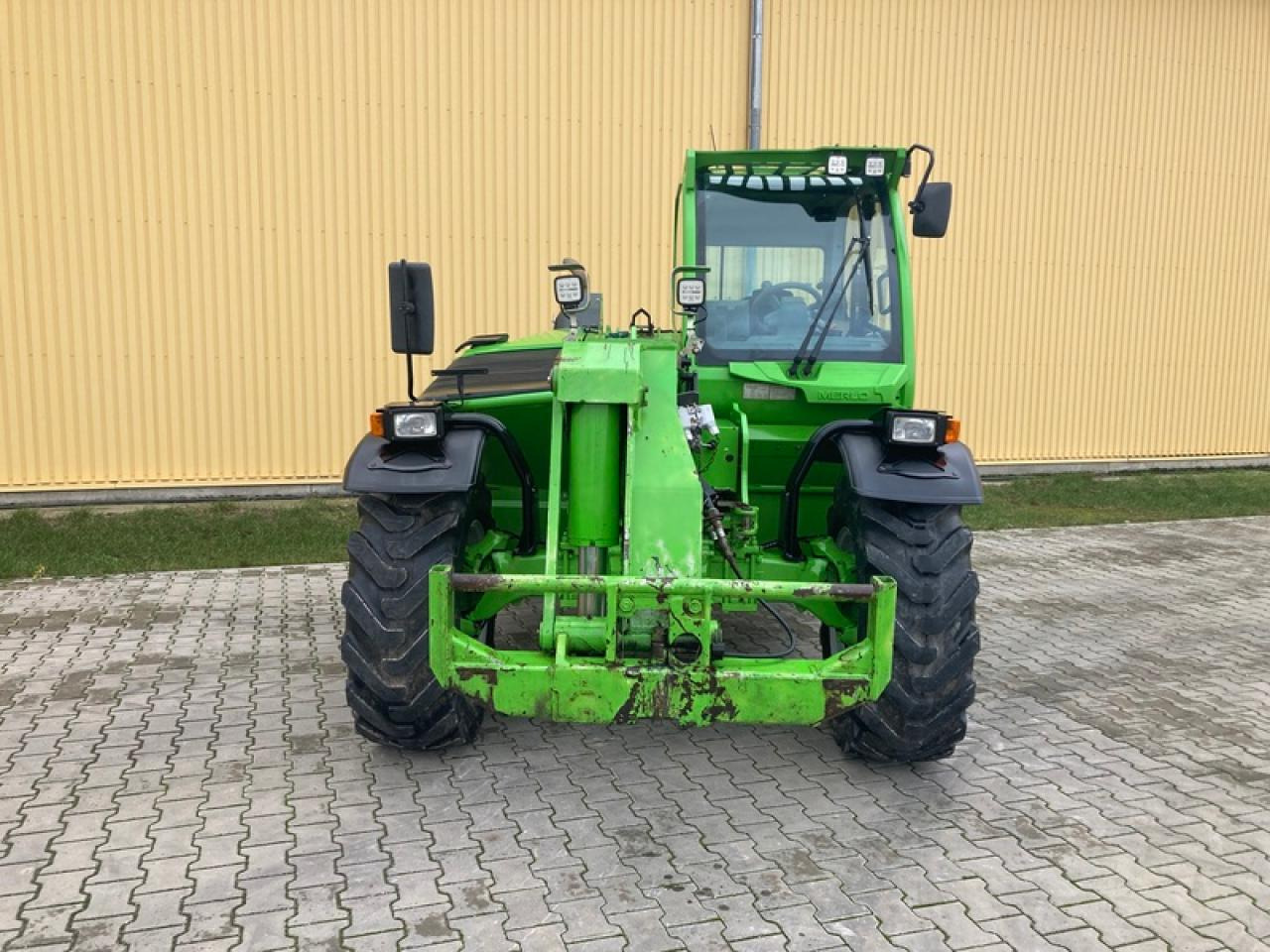 Merlo TF42.7-140 - Teleskopinis krautuvas: foto 5 Merlo TF42.7-140 - Teleskopinis krautuvas: foto 5