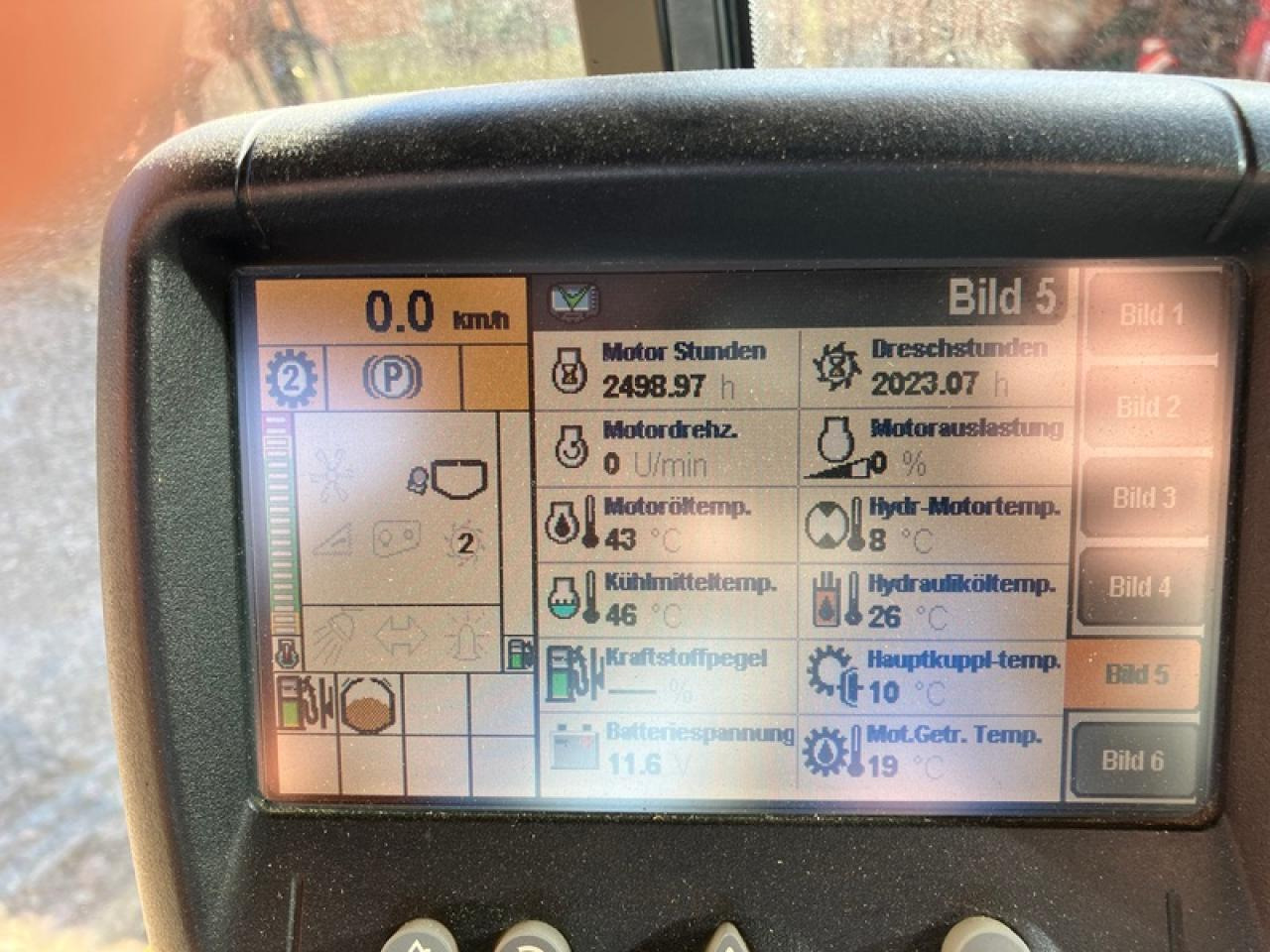 New Holland CX 8090 ALLRAD - Derliaus nuėmimo kombainas: foto 5 New Holland CX 8090 ALLRAD - Derliaus nuėmimo kombainas: foto 5