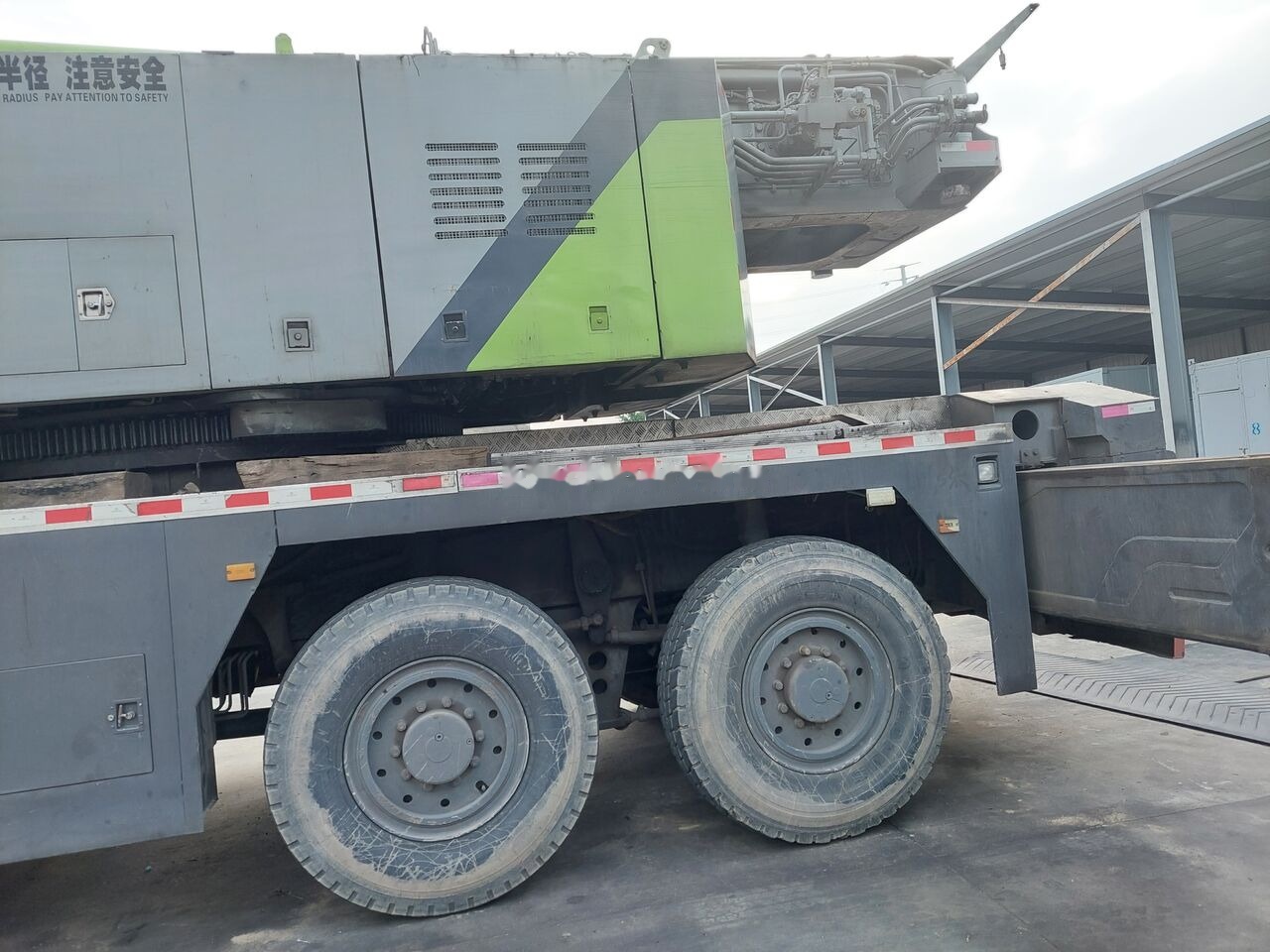 Autokranas Zoomlion ZAT2600V 260T 260ton 220t 220ton: foto 6 Autokranas Zoomlion ZAT2600V 260T 260ton 220t 220ton: foto 6