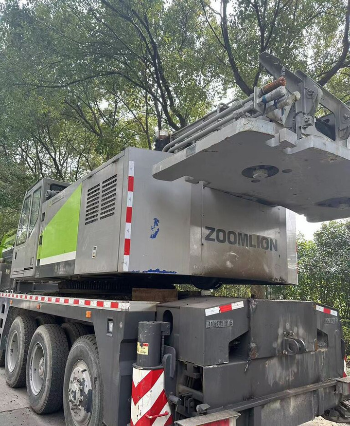 Zoomlion Zoomlion ZTC800V ZTV900V ZTC1000V ZTC110V 110 ton Zoomlion secon - Autokranas: foto 2 Zoomlion Zoomlion ZTC800V ZTV900V ZTC1000V ZTC110V 110 ton Zoomlion secon - Autokranas: foto 2