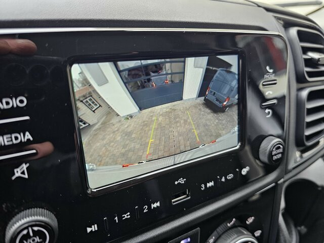 Krovininis mikroautobusas FIAT Ducato 35 140 L2H2 Klima Temp 260° Kamera PDC...: foto 10 Krovininis mikroautobusas FIAT Ducato 35 140 L2H2 Klima Temp 260° Kamera PDC...: foto 10