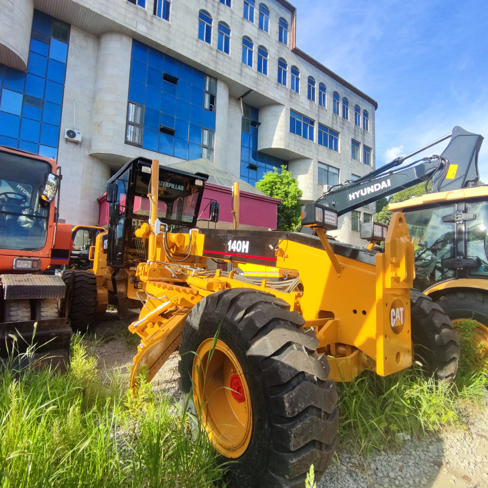 CAT 140H Grader - Greideris: foto 1 CAT 140H Grader - Greideris: foto 1