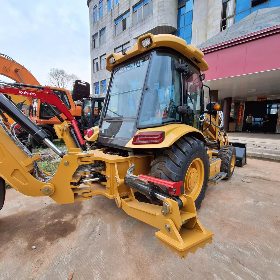 CAT 420F Backhoe Loader - Ekskavatorius-krautuvas: foto 5 CAT 420F Backhoe Loader - Ekskavatorius-krautuvas: foto 5