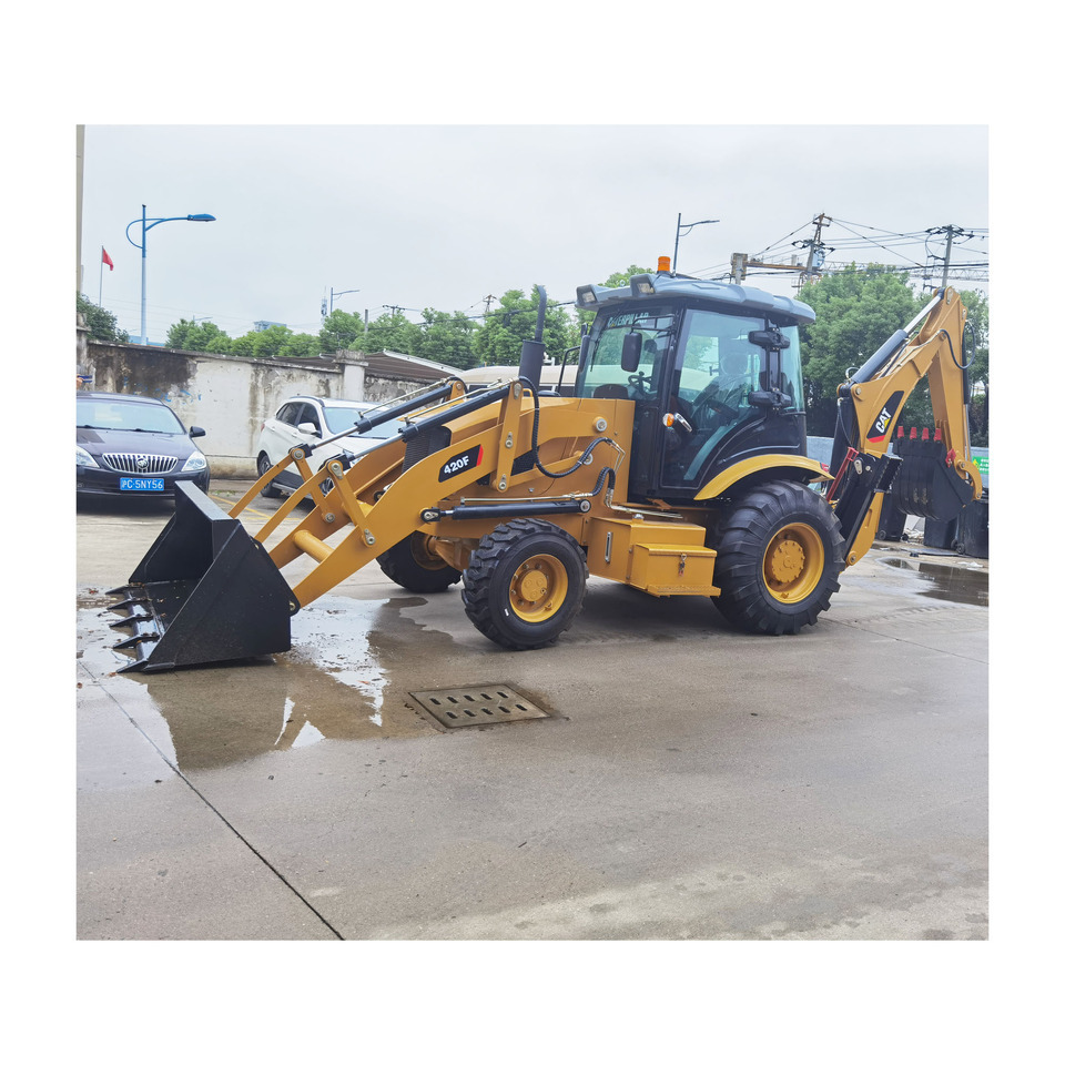 CAT 420F Backhoe Loader - Ekskavatorius-krautuvas: foto 1 CAT 420F Backhoe Loader - Ekskavatorius-krautuvas: foto 1